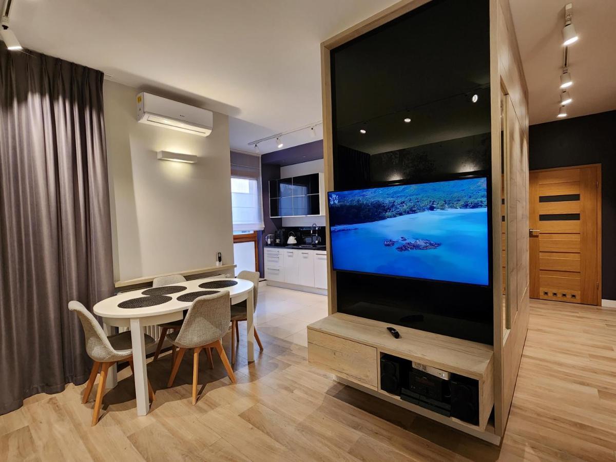 Ferienwohnung Nadmorski Dwor Modern Danzig Exterior foto